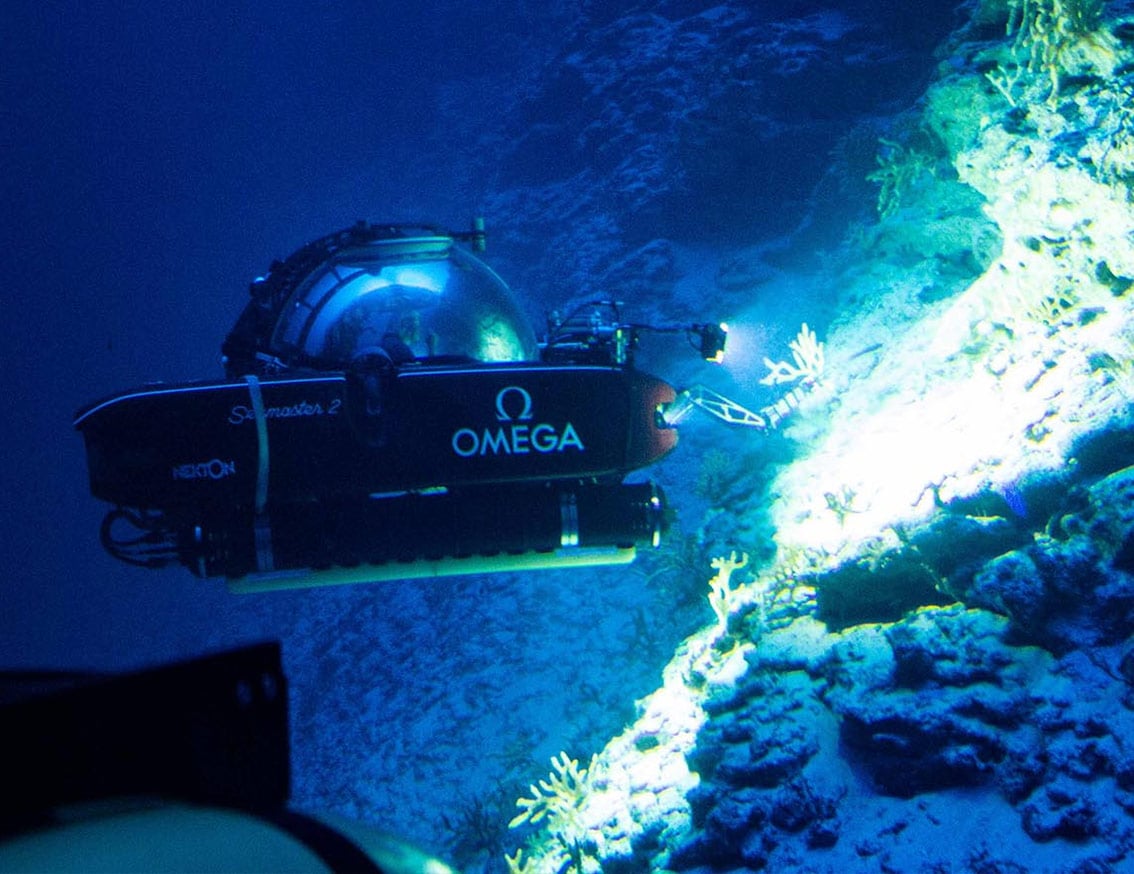 「Seamaster 2」潛水艙正在探索海床。